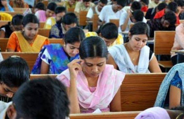 அரசு பணியில் சேர என்ன படிக்கலாம்? 1
