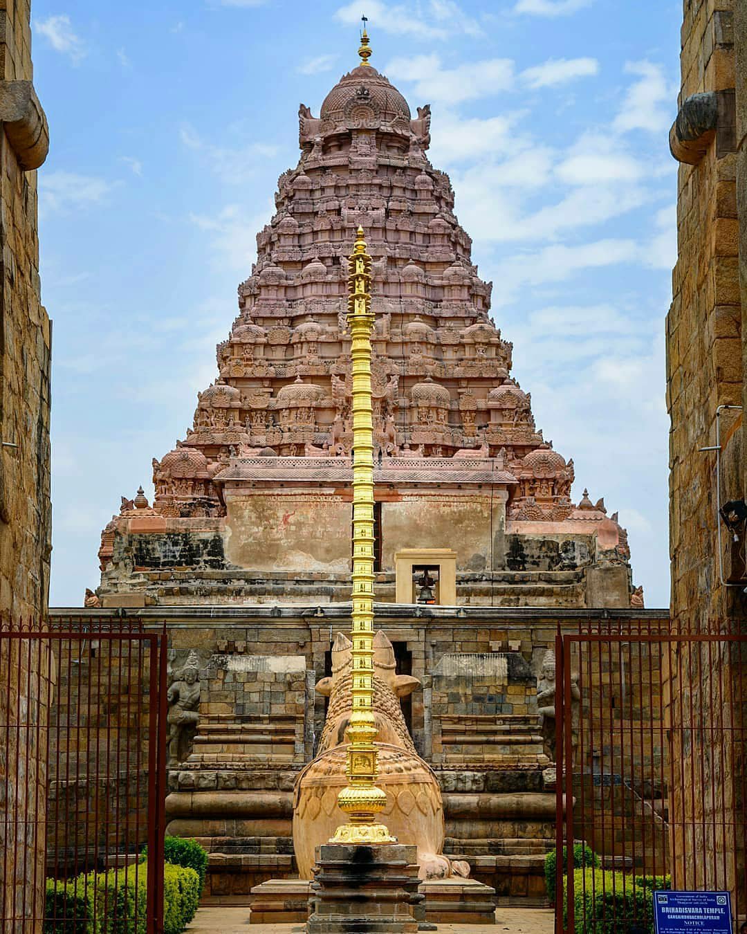 A brief about Brihadeeswarar Temple 4