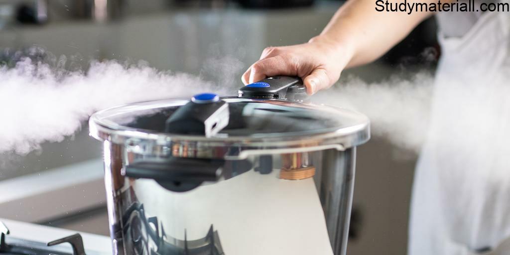 Moist heat method,Boiling Cooking,Stewing,Steaming, Pressure cooking, Poaching,Blanching 5