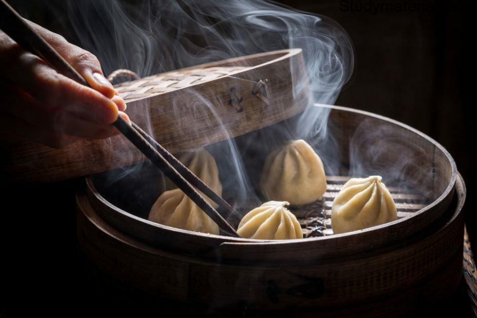 Moist heat method,Boiling Cooking,Stewing,Steaming, Pressure cooking, Poaching,Blanching 4